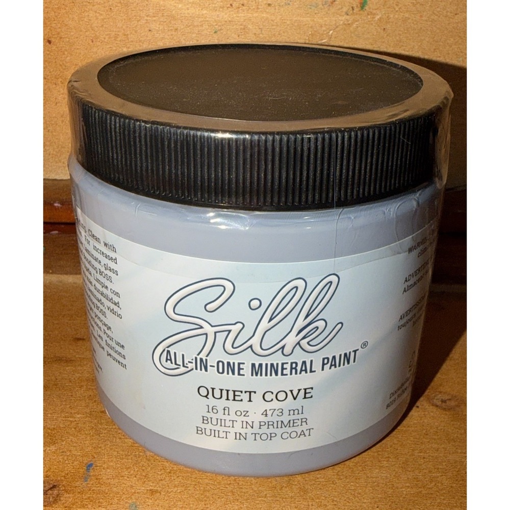 Dixie Belle Silk Quiet Cove 16oz All In One Paint With Primer & Top Coat